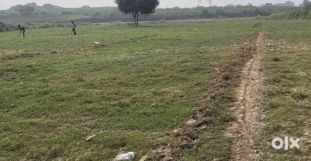 Asraval petrol tanki ke pass pryagraj