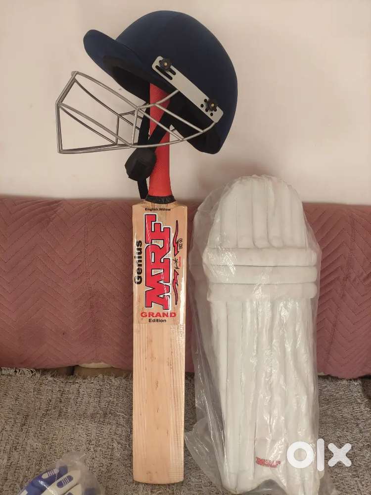 MRF sports cricket kit