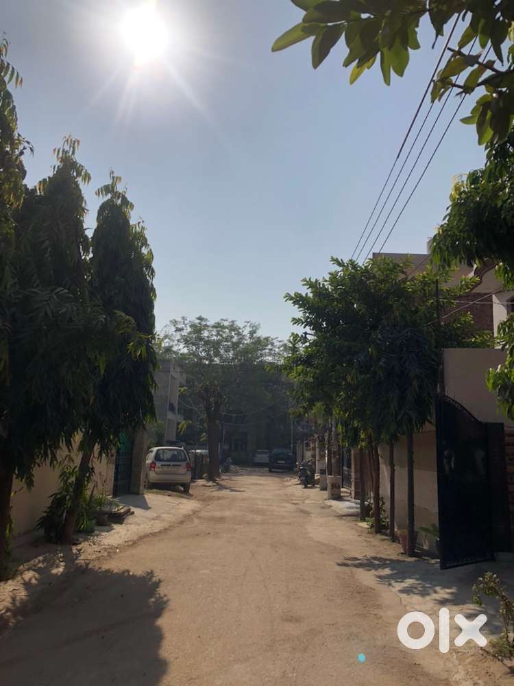 “कम कीमत, बड़ी लोकेशन – प्लॉट सेल” SECTOR 127 ADJOINING GILLCO VELLY