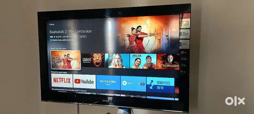 Sony Bravia TV top condition