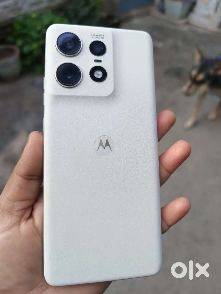 Moto Edge 50 Pro 9 Months Old in Brand New Condition No Problem