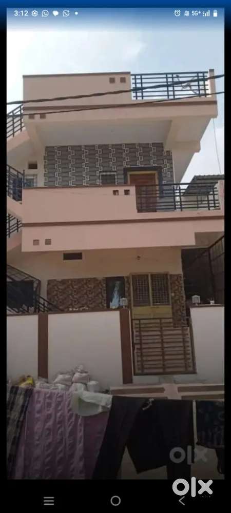 Ground floor and 1st floor house for rent