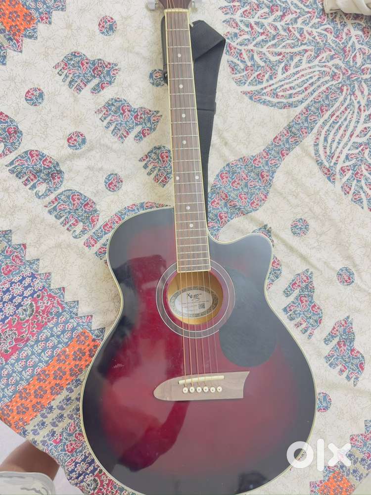 Guitar Acoustic