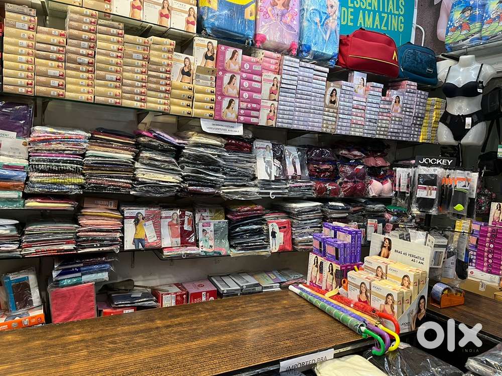 Retail sales girl for garments shop