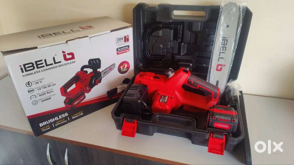 Brand New Cordlesss chain saw Brushless