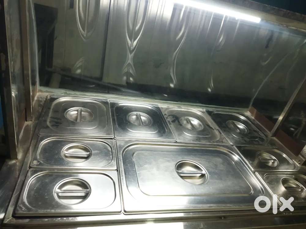 CURRY POINT COUNTER ( BAIN MARIE)