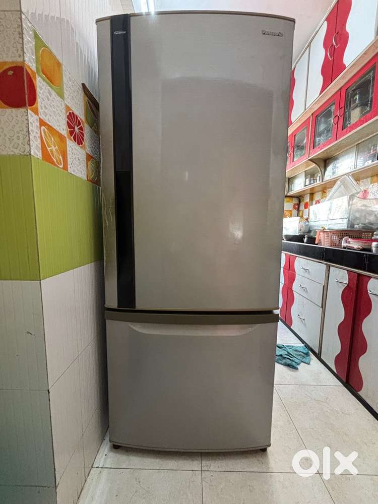 Panasonic Refrigerator – Model NR-BW415VNX (Silver, 407L Capacity)