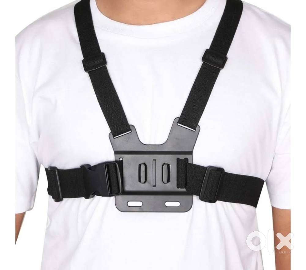 Adjustable chest strap mount for mobile phones and action cameras