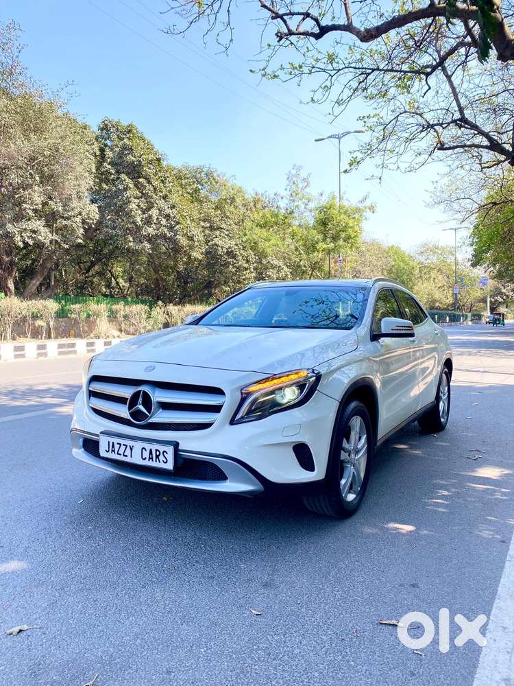 Mercedes-Benz GLA 200, 2016, Petrol