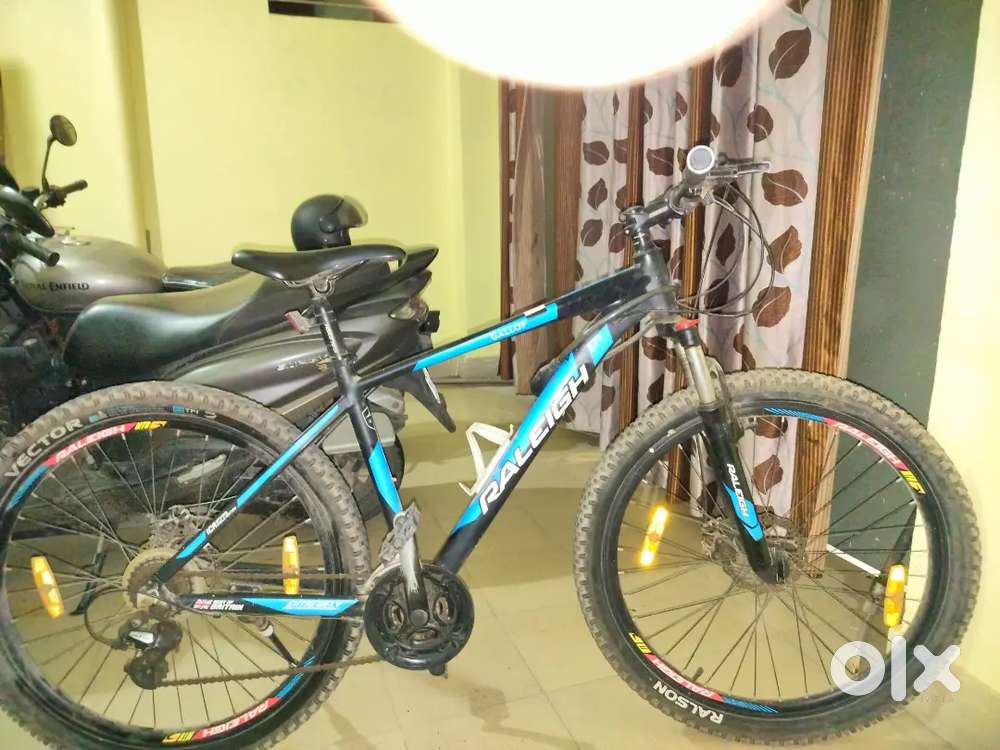 Raleigh gallop 27.5 inch