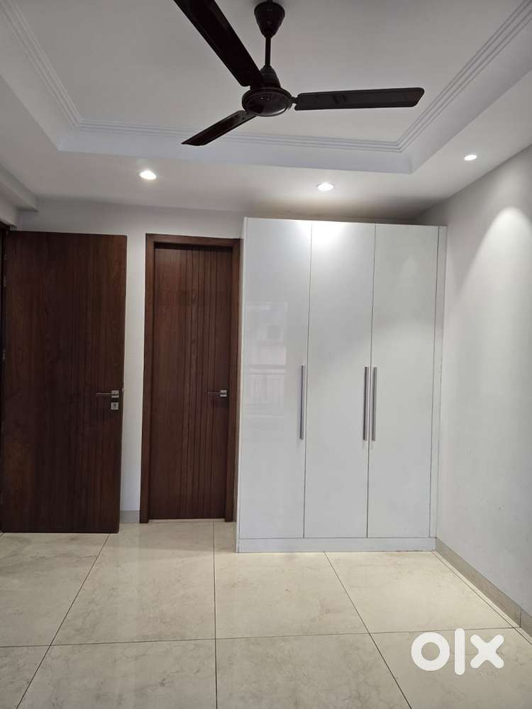 3BHK UNFURNISHED IN SIVANTA GREEN
