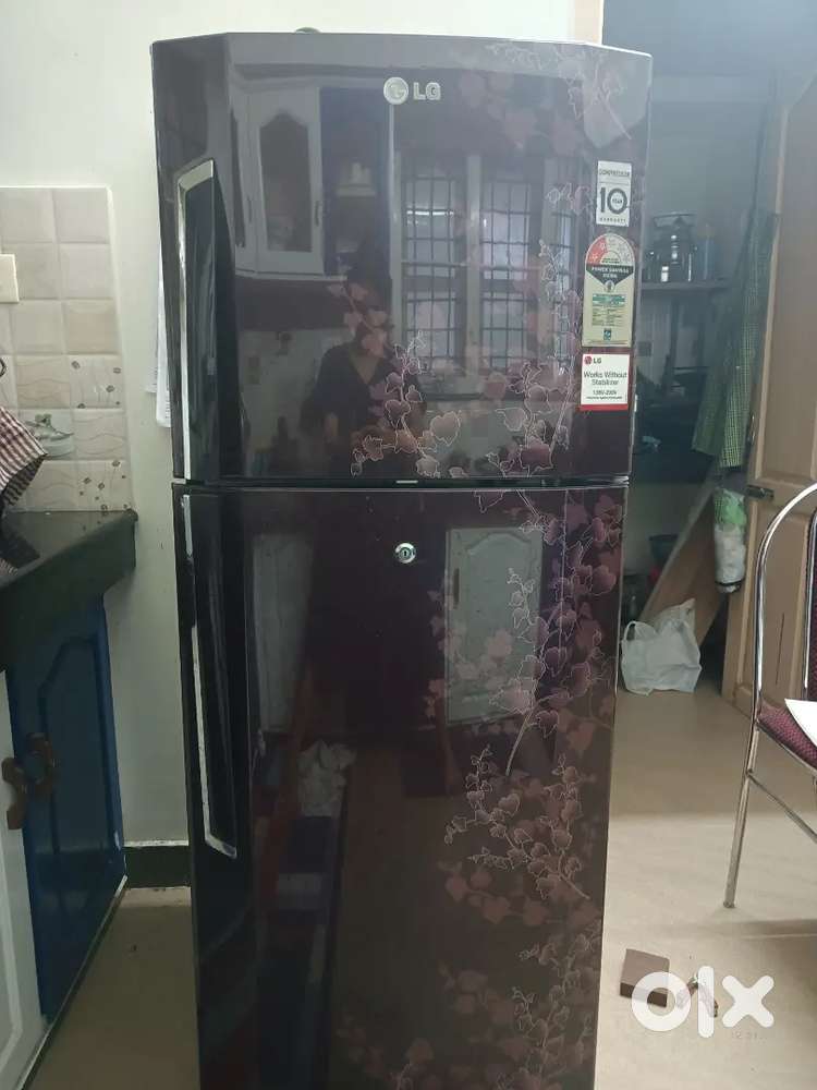Good condition LG 240L refrigerator for sale