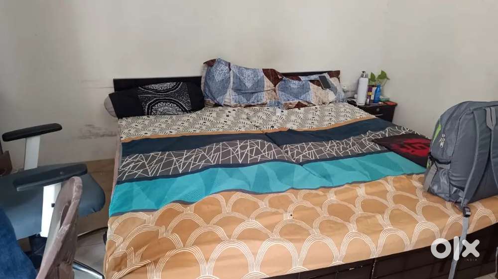 6x6 Bed without box with Mattress