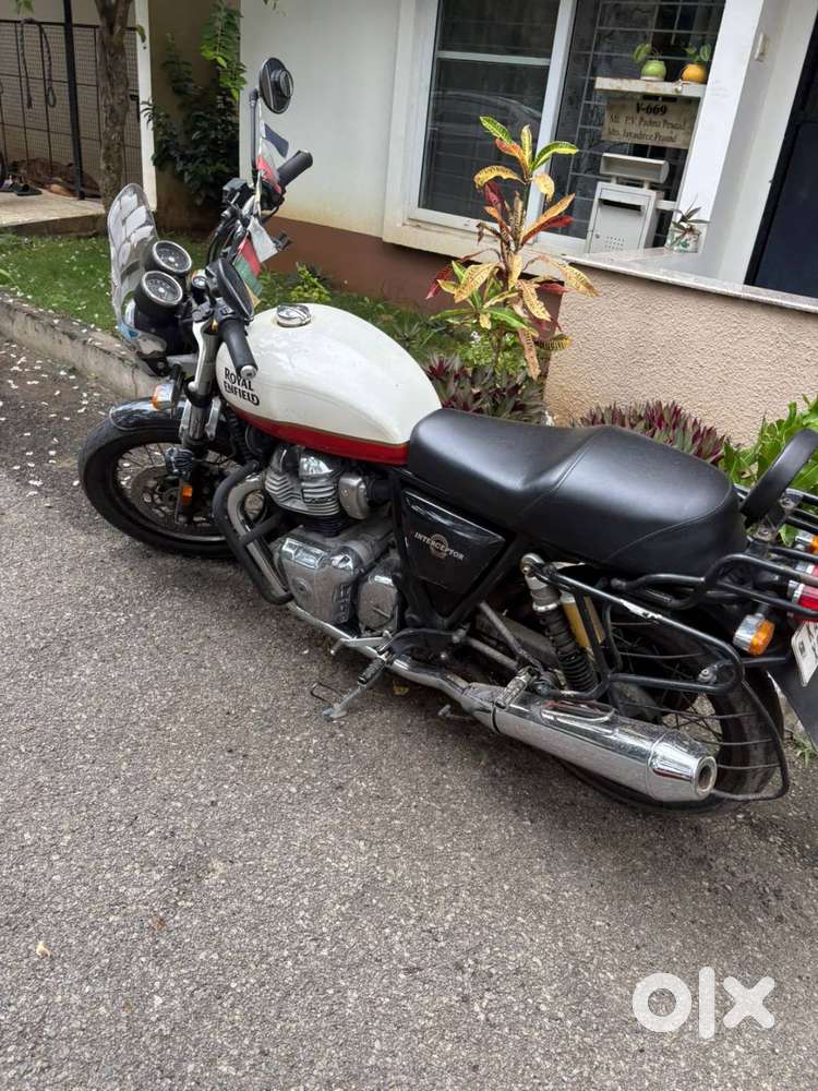 Interceptor 650 Bakers Express