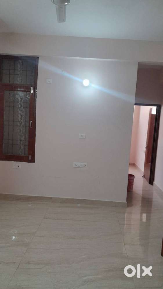 Brand new unused 2 bhk at gated community souter ganj near civil lines