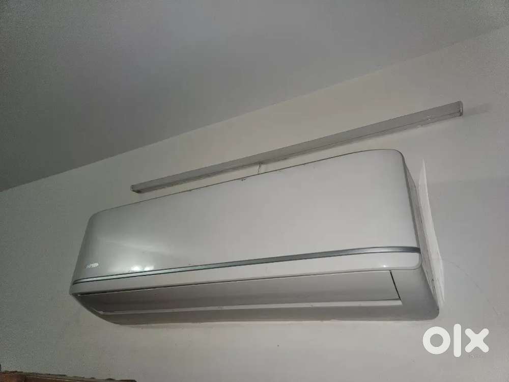 1.5 Ton Onida split AC working