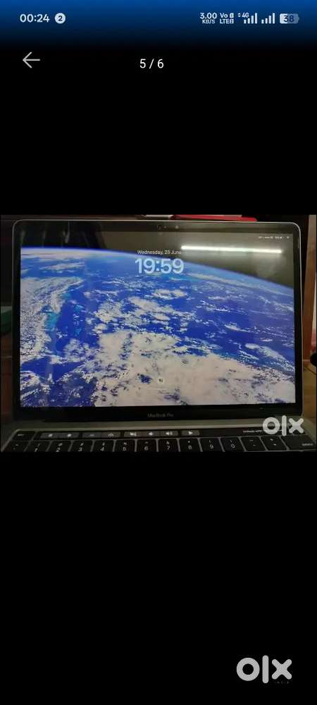 MacBook pro m1 chip, 256 GB, 8GB ,13 inch