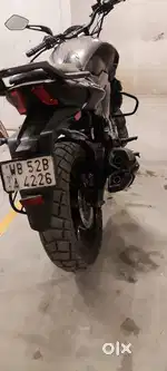 Dominar 400