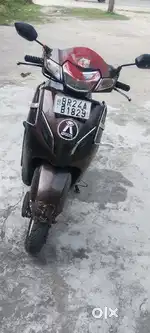 Activa 5G Scooty full condition maintain hai scooty urgent sale hai ka