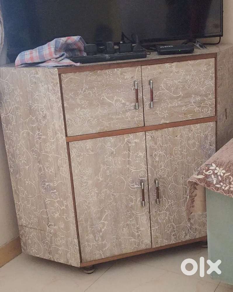 Urgent sell Big size Wooden corner