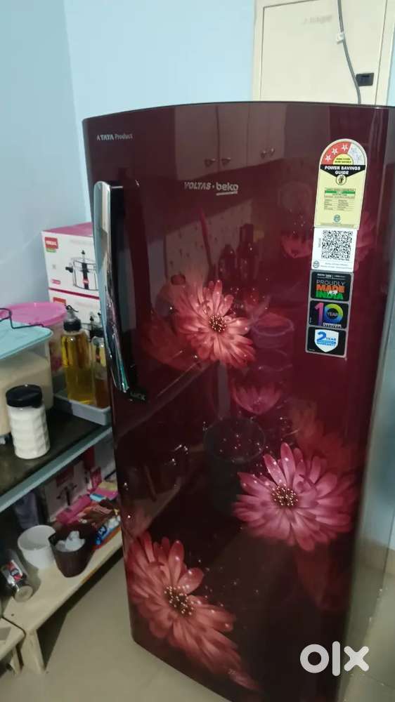 Voltage 210 L refrigerator