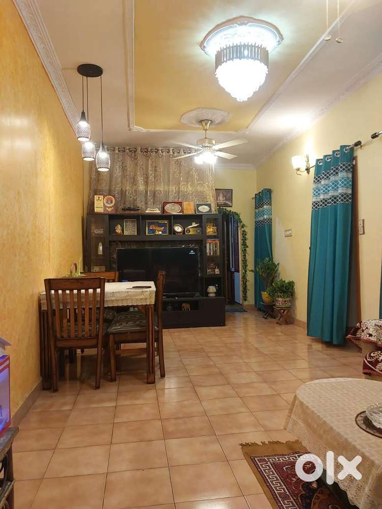Renovated 3 BHK with parking for sale