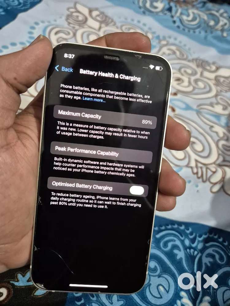 Iphone 12/64gb Very well condition 89% Battery health