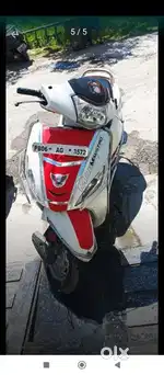 Rad and white eingen new look new gula new