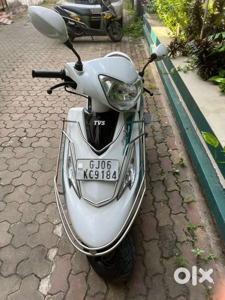 TVS Zest 110 cc scooter in very Good Condetion for Sale