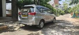 Toyota Innova Crysta 2017 Diesel 290000 Km Driven