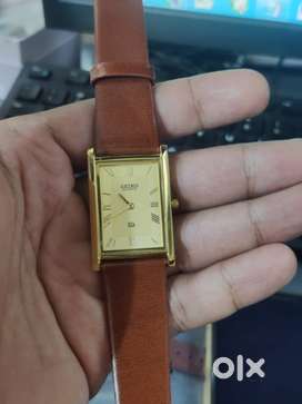 Seiko tank quartz watch for mens gold plated case all working