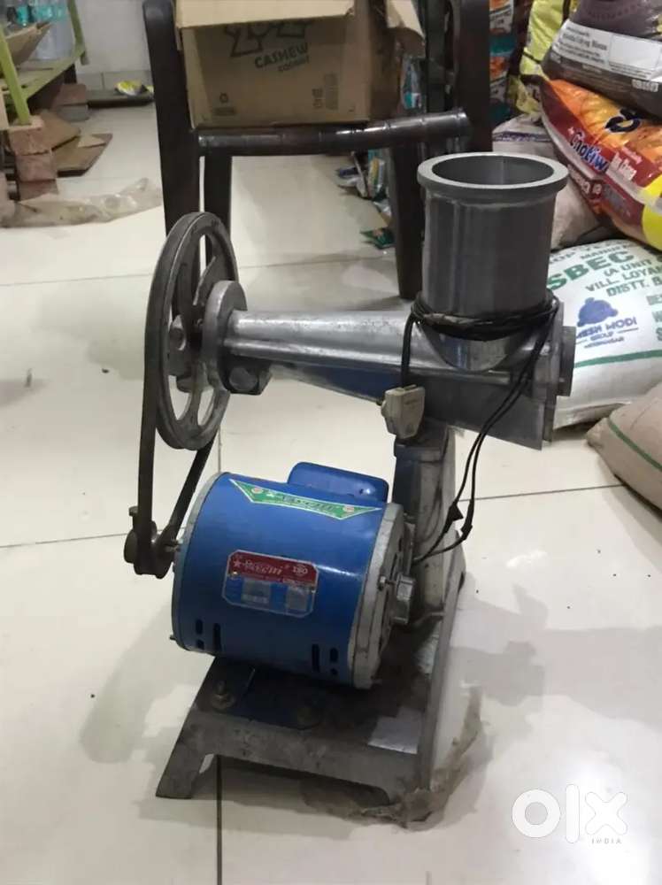 Juicer machine