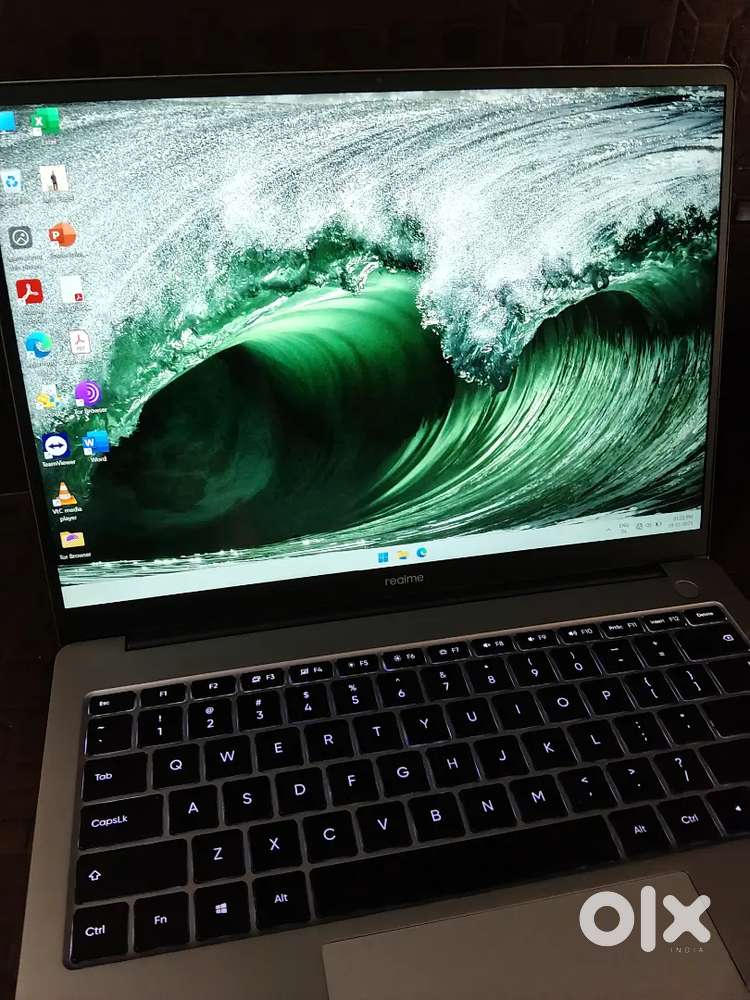 Realme book slim i3