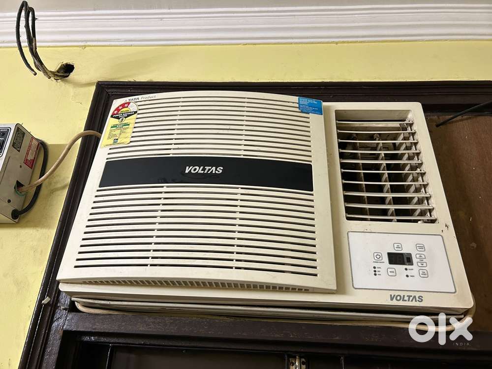 Voltas AC 1.5 Ton + Luminous Inverter + Battery + Trolley