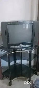 HEXAPORT SOUND ENGINE LG COLOUR TV WITH GLASS STAND