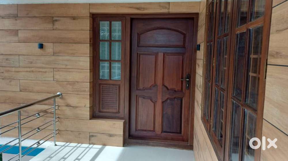 3 BHK-3 Bathroom Near Dhanalakshmi Hospital Edda chovvas