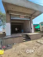 Showroom for rent in main market