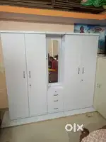 Brand new 5 door cupboard