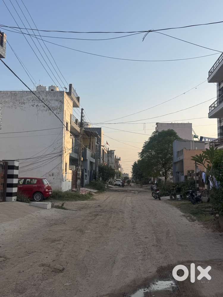 Plot 152 gajj.   Gardan colony 2 kharar.  Darpan green back side