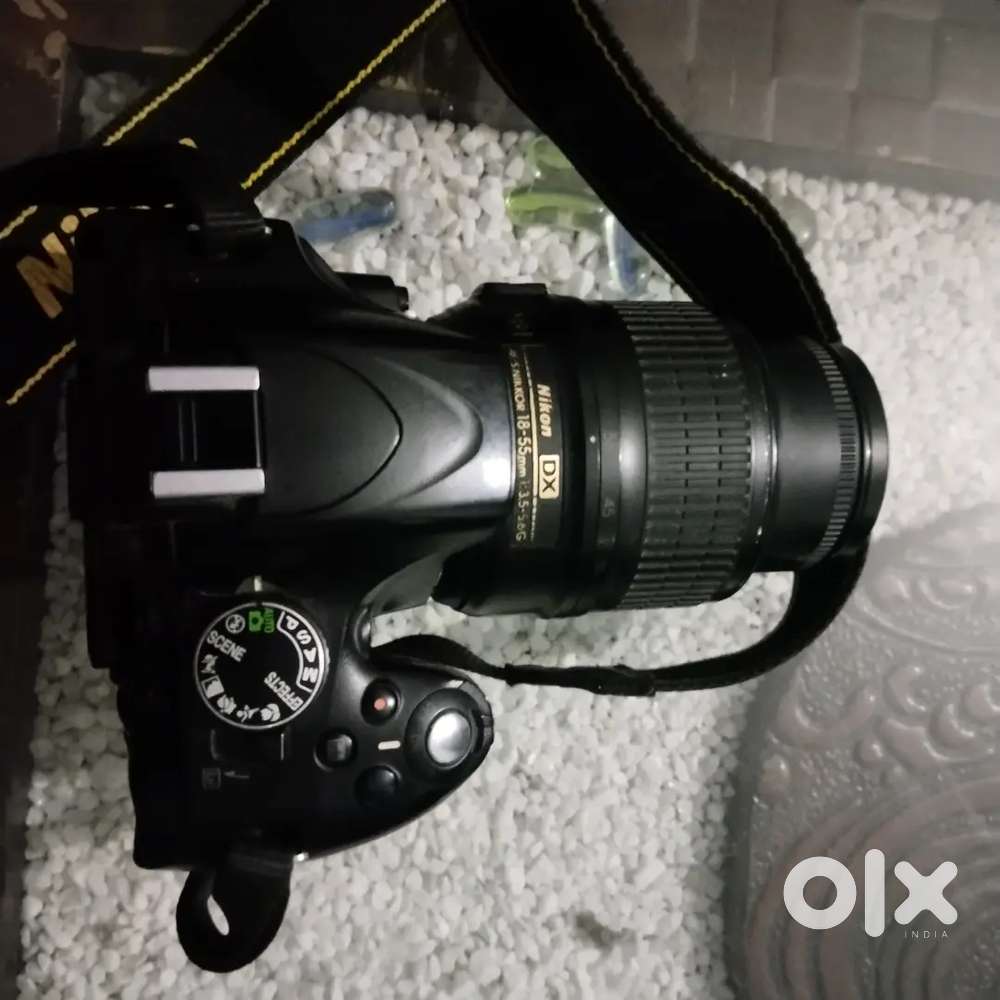 Nikon D5100 Mint Condition Urgent Sale