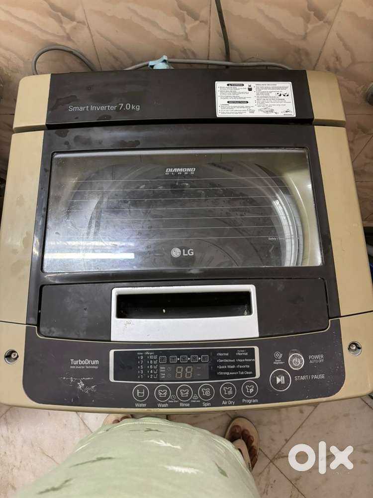 LG Fully Automatic 7 kg Smart Inverter 2020