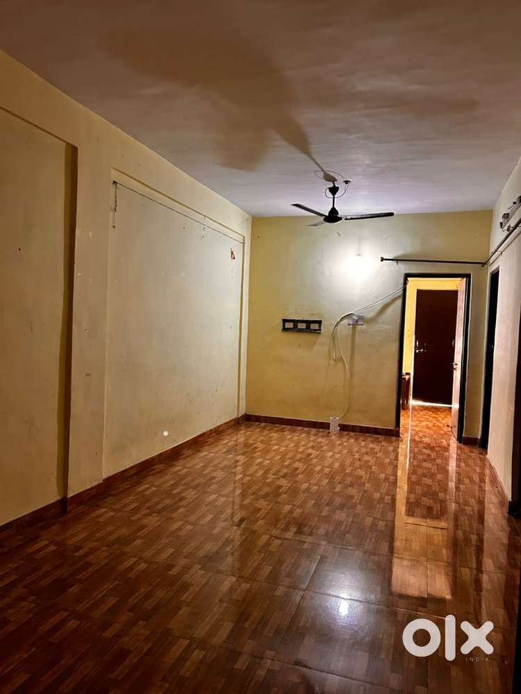2BHK FLAT IN GOOD CONDITION