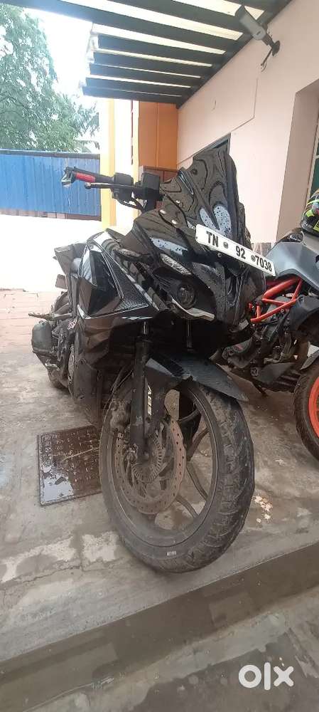 Rs 200 bs 3