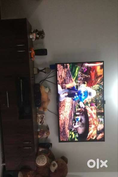 Few months old LG Ultra HD 46 LEDTV with 2160pix dual USB n HDMI