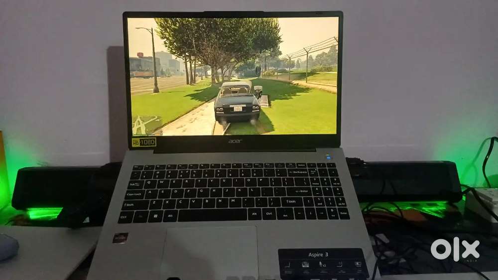 Acer Aspire 3 AMD Rvzen 3 7330U 6 months old