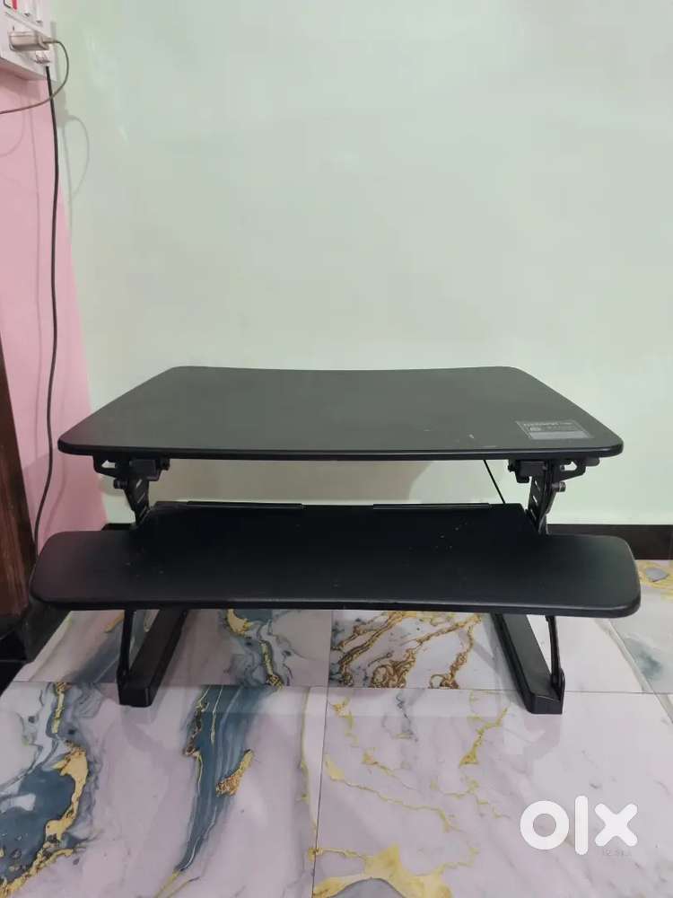 Computer Sit-Stand Desk