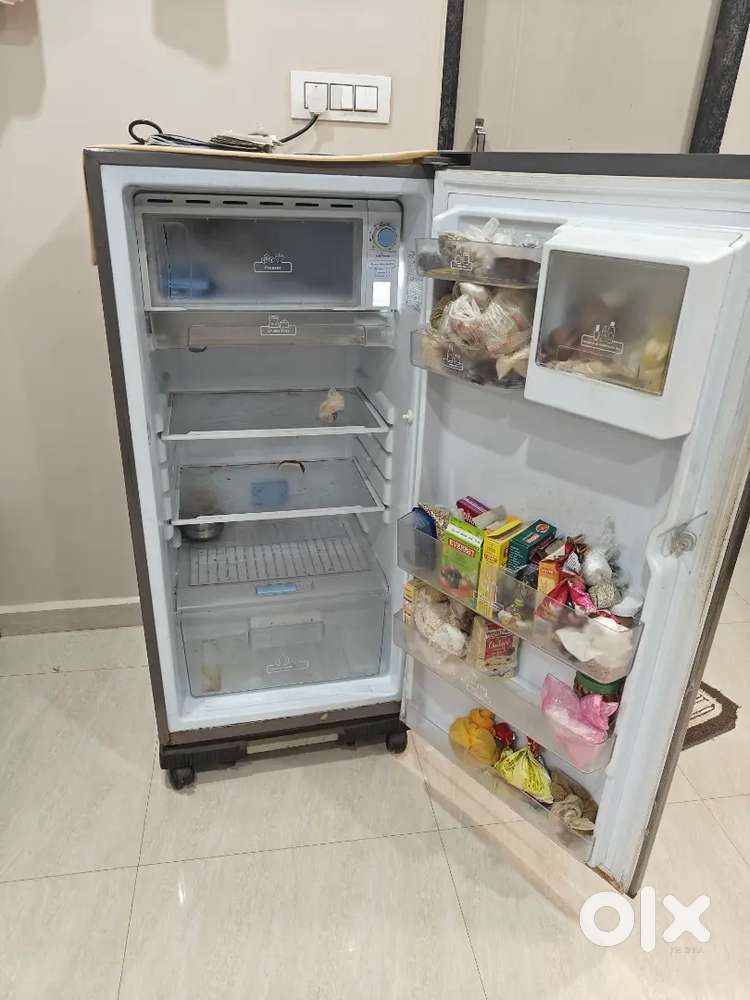 Single door fridge for sell