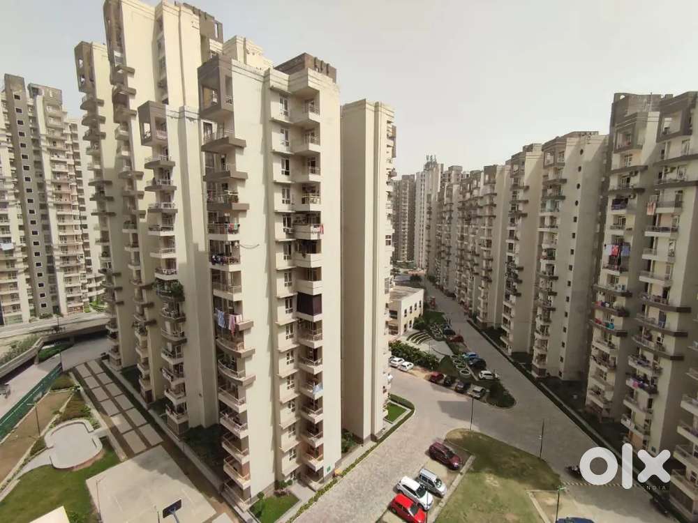 NEED ROOMATES FOR AHARING FLAT