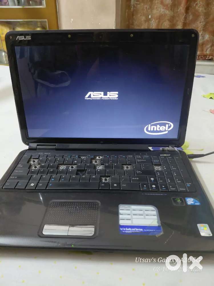 Asus laptop with external keyboard
