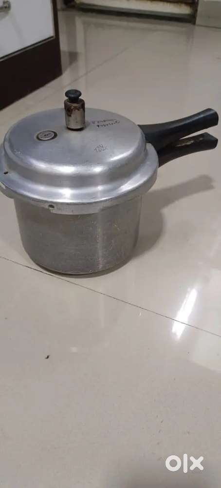 Prestige Pressure Cooker (3ltrs)
